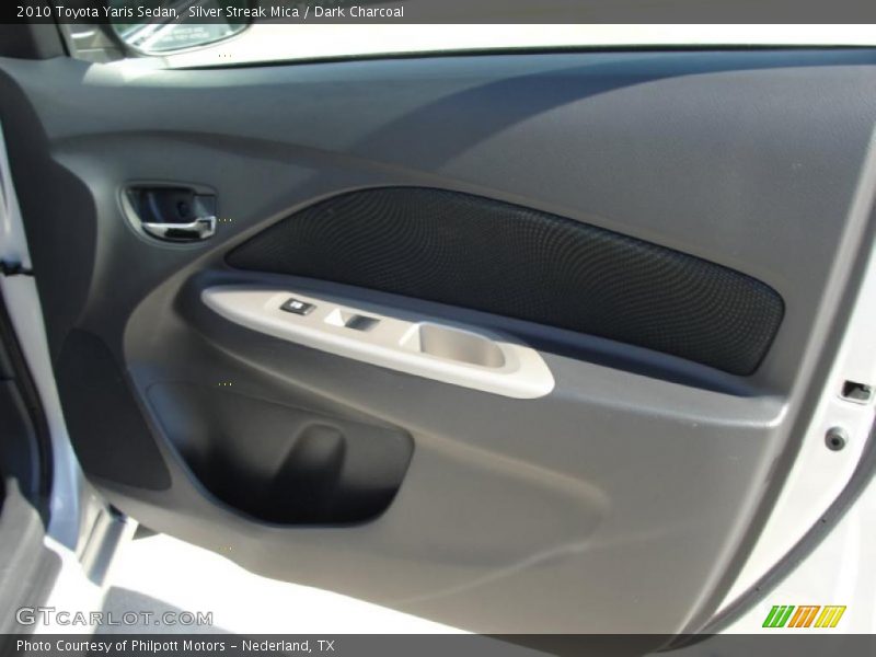 Silver Streak Mica / Dark Charcoal 2010 Toyota Yaris Sedan