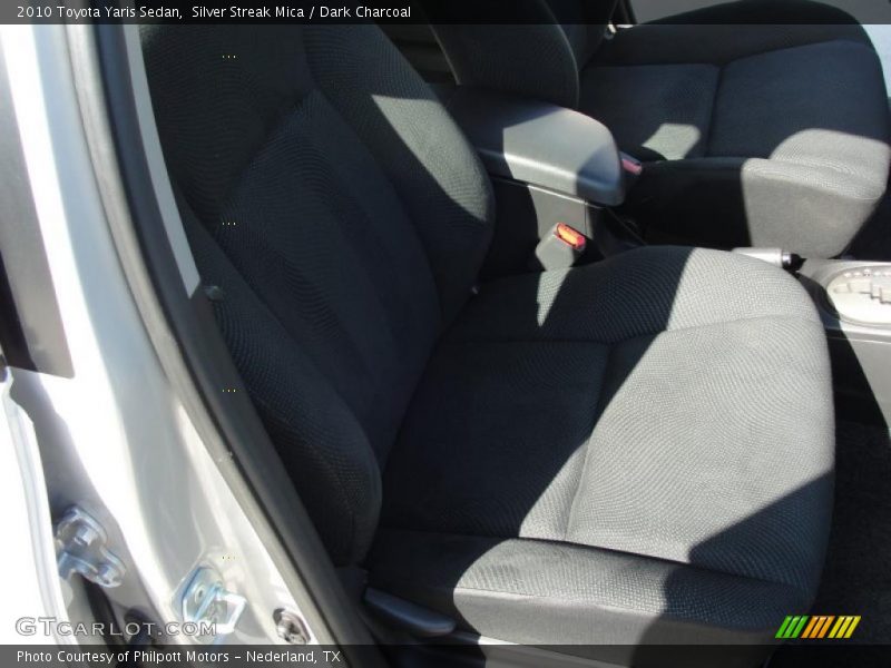 Silver Streak Mica / Dark Charcoal 2010 Toyota Yaris Sedan