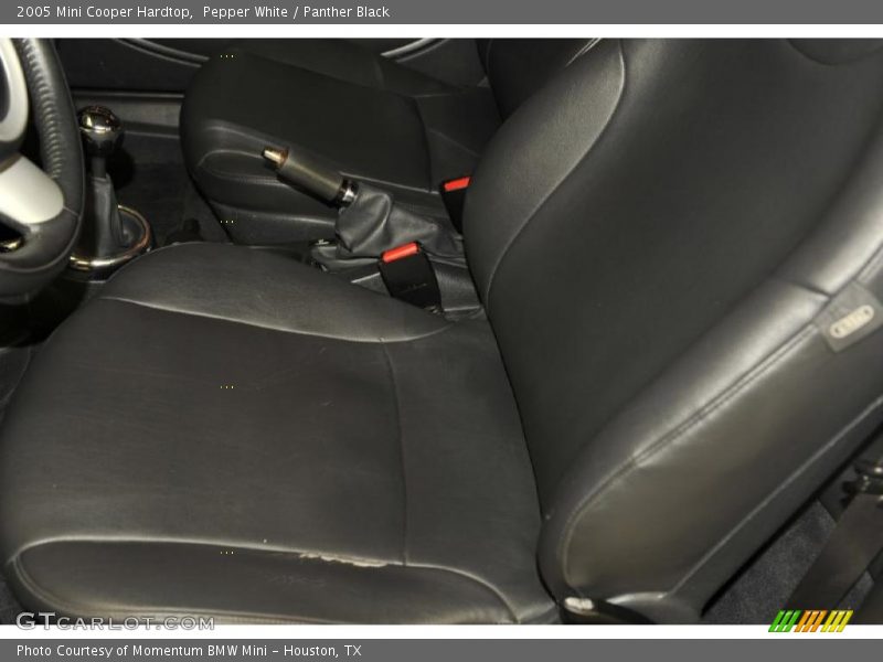 Pepper White / Panther Black 2005 Mini Cooper Hardtop