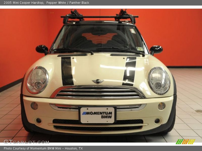 Pepper White / Panther Black 2005 Mini Cooper Hardtop