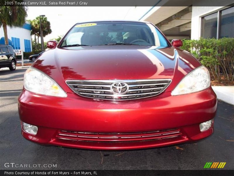 Salsa Red Pearl / Gray 2005 Toyota Camry XLE