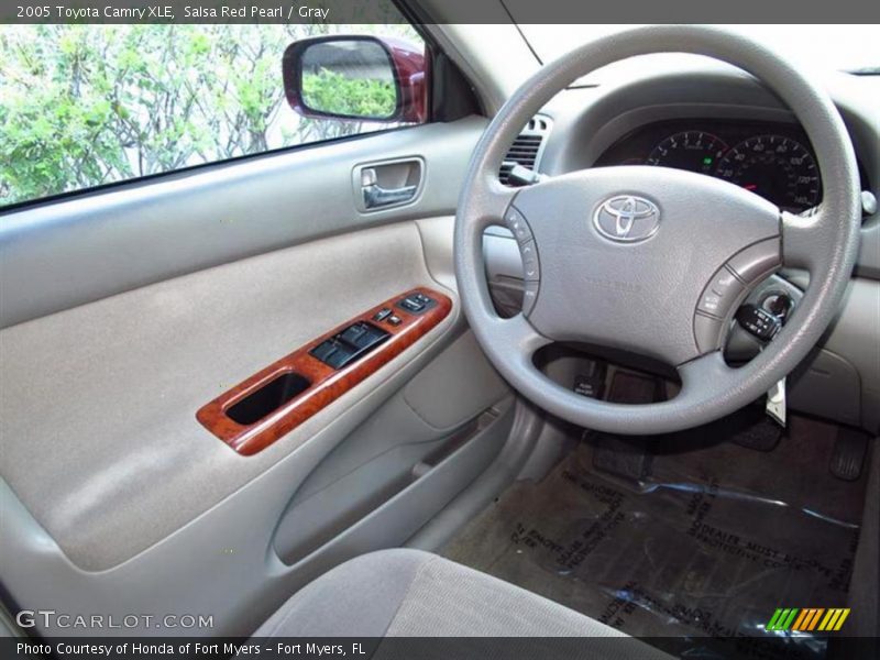 Salsa Red Pearl / Gray 2005 Toyota Camry XLE