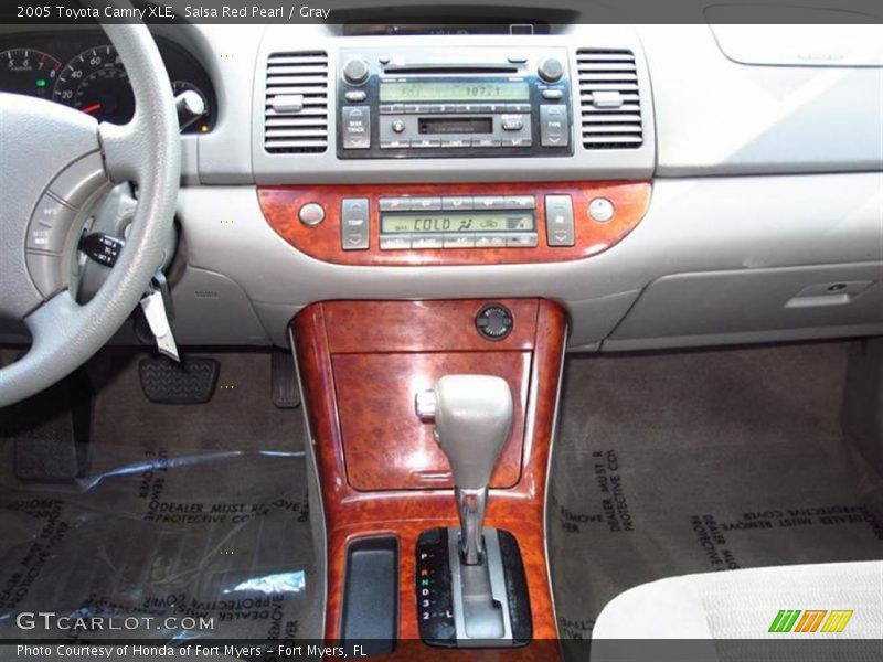 Salsa Red Pearl / Gray 2005 Toyota Camry XLE