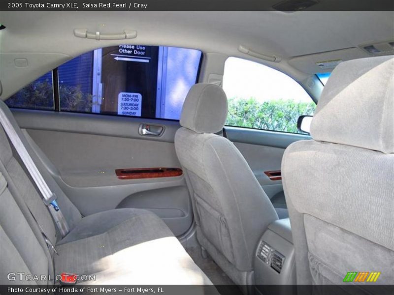 Salsa Red Pearl / Gray 2005 Toyota Camry XLE