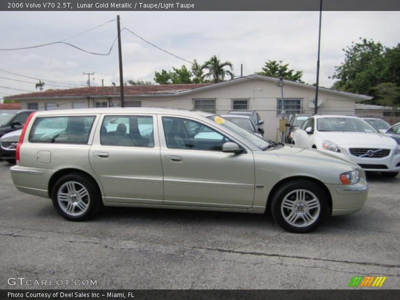Lunar Gold Metallic / Taupe/Light Taupe 2006 Volvo V70 2.5T