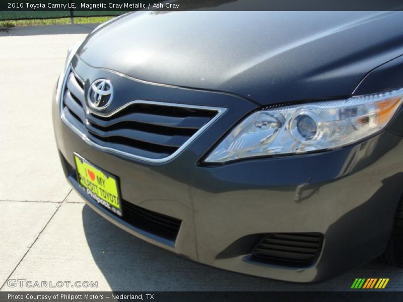 Magnetic Gray Metallic / Ash Gray 2010 Toyota Camry LE