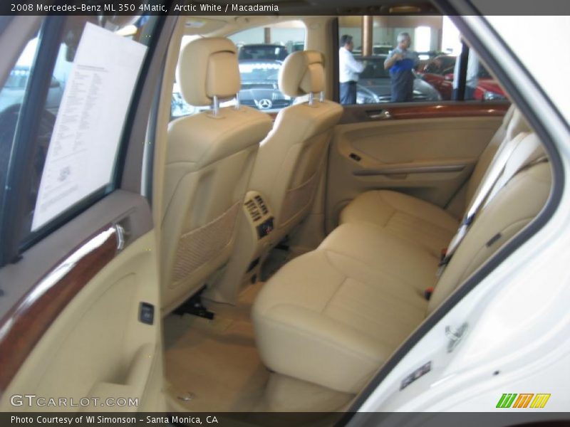 Arctic White / Macadamia 2008 Mercedes-Benz ML 350 4Matic