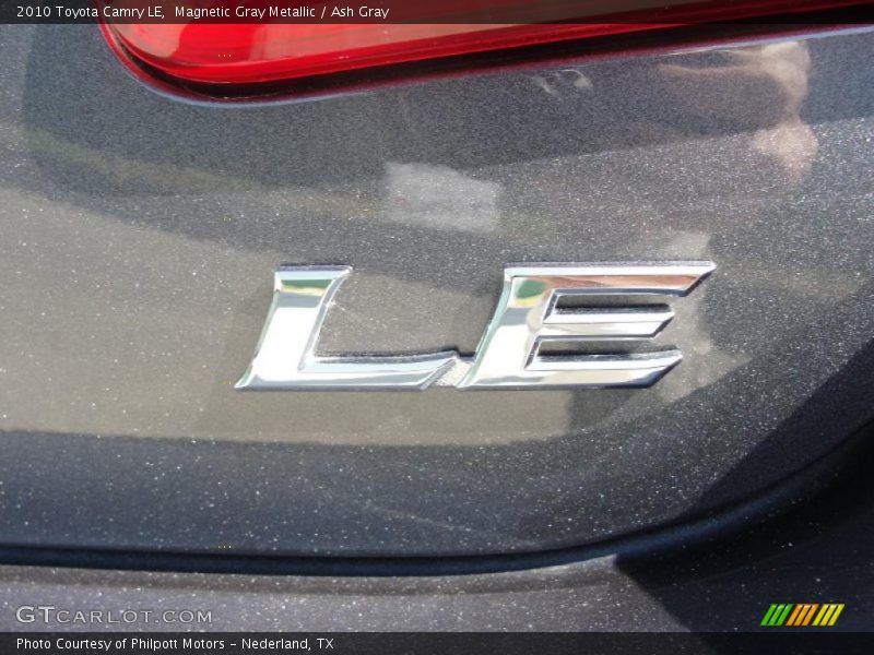 Magnetic Gray Metallic / Ash Gray 2010 Toyota Camry LE