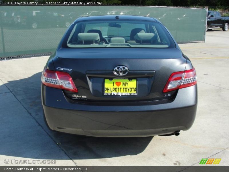 Magnetic Gray Metallic / Ash Gray 2010 Toyota Camry LE