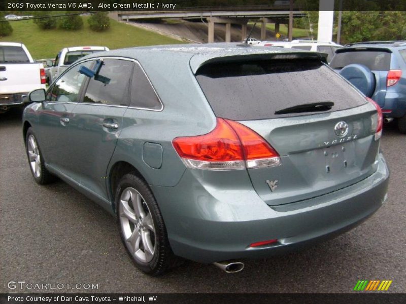 Aloe Green Metallic / Ivory 2009 Toyota Venza V6 AWD