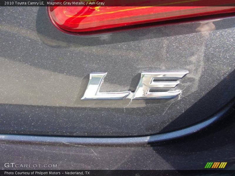Magnetic Gray Metallic / Ash Gray 2010 Toyota Camry LE