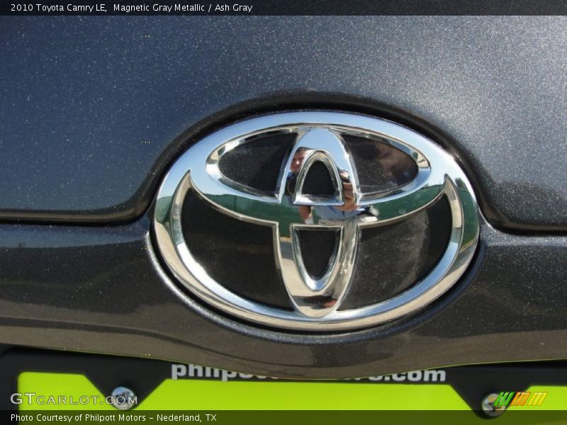 Magnetic Gray Metallic / Ash Gray 2010 Toyota Camry LE