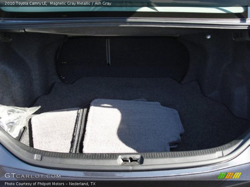 Magnetic Gray Metallic / Ash Gray 2010 Toyota Camry LE