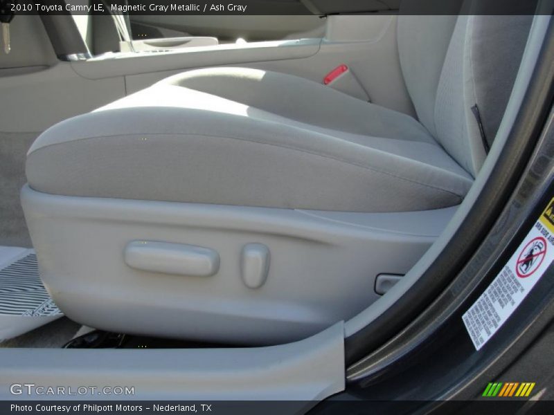 Magnetic Gray Metallic / Ash Gray 2010 Toyota Camry LE