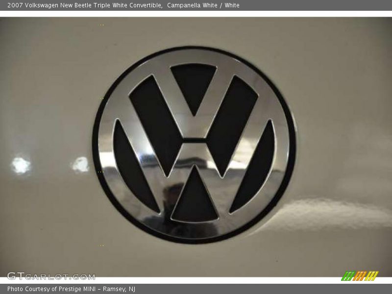 Campanella White / White 2007 Volkswagen New Beetle Triple White Convertible