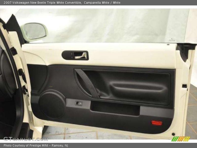 Campanella White / White 2007 Volkswagen New Beetle Triple White Convertible