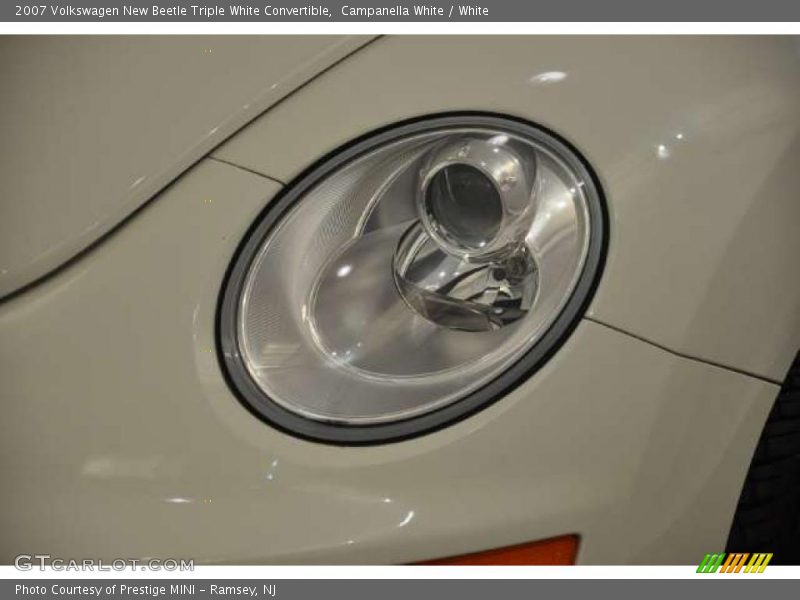 Campanella White / White 2007 Volkswagen New Beetle Triple White Convertible