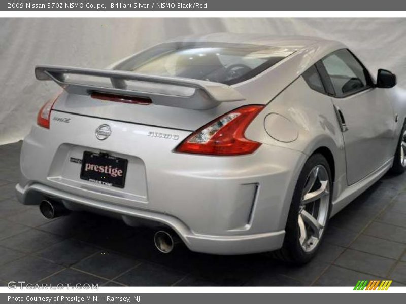 Brilliant Silver / NISMO Black/Red 2009 Nissan 370Z NISMO Coupe