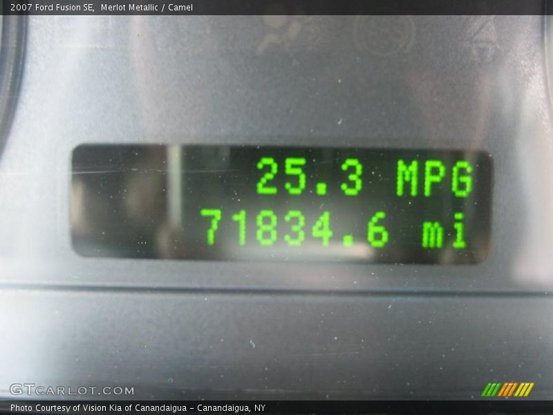 Merlot Metallic / Camel 2007 Ford Fusion SE