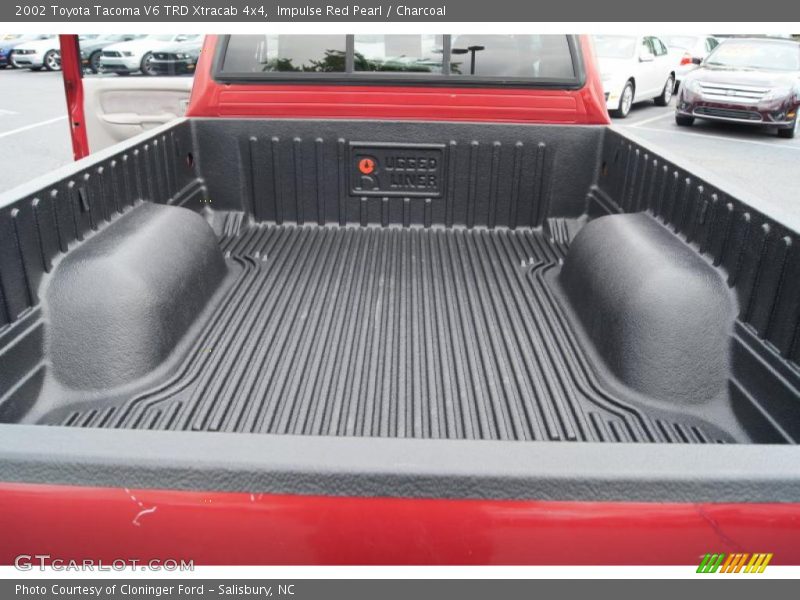 Impulse Red Pearl / Charcoal 2002 Toyota Tacoma V6 TRD Xtracab 4x4