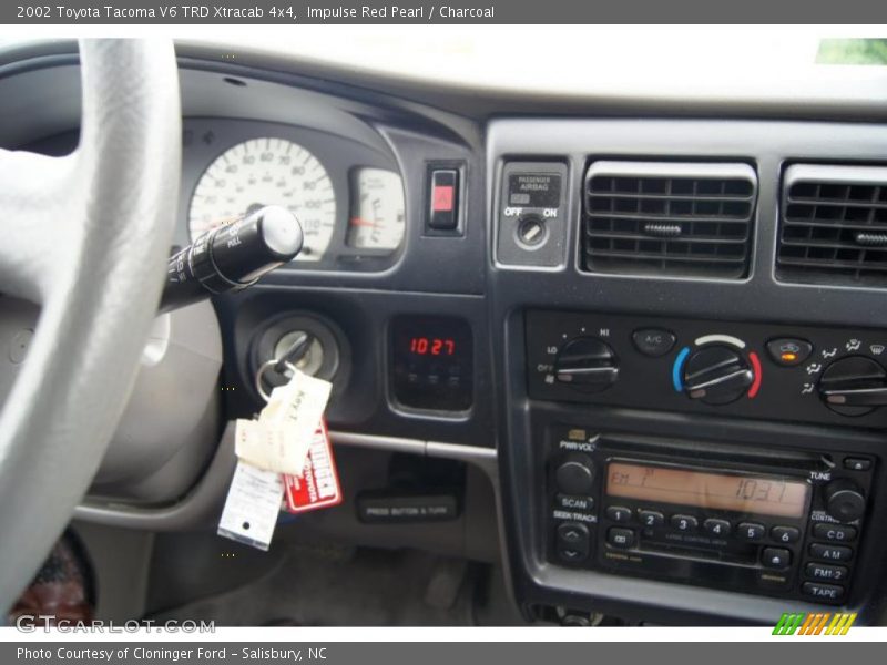 Impulse Red Pearl / Charcoal 2002 Toyota Tacoma V6 TRD Xtracab 4x4