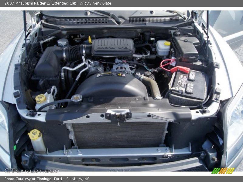 Alloy Silver / Slate 2007 Mitsubishi Raider LS Extended Cab