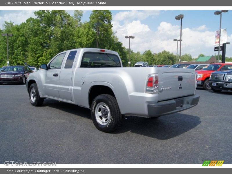 Alloy Silver / Slate 2007 Mitsubishi Raider LS Extended Cab
