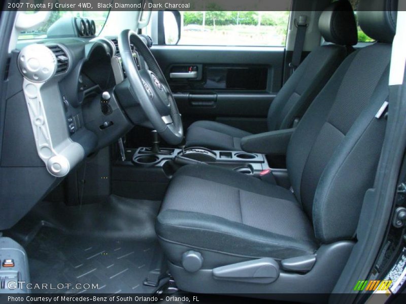 Black Diamond / Dark Charcoal 2007 Toyota FJ Cruiser 4WD