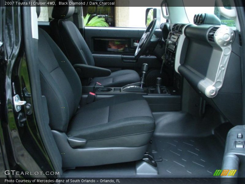 Black Diamond / Dark Charcoal 2007 Toyota FJ Cruiser 4WD