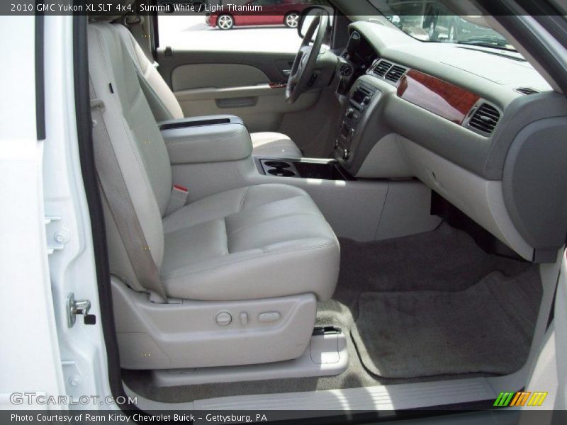 Summit White / Light Titanium 2010 GMC Yukon XL SLT 4x4