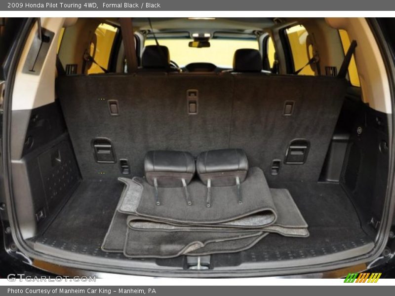 Formal Black / Black 2009 Honda Pilot Touring 4WD