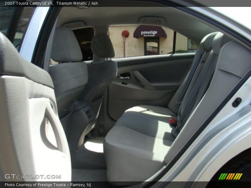 Titanium Metallic / Ash 2007 Toyota Camry LE V6