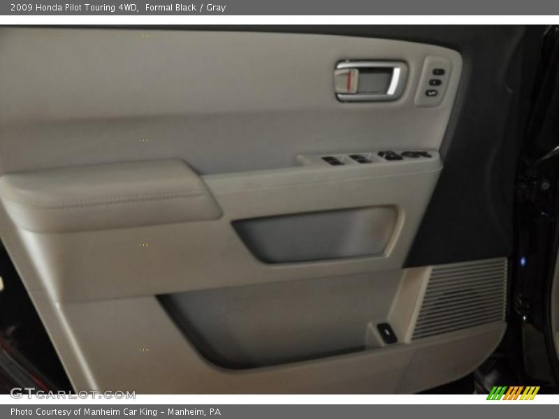 Formal Black / Gray 2009 Honda Pilot Touring 4WD