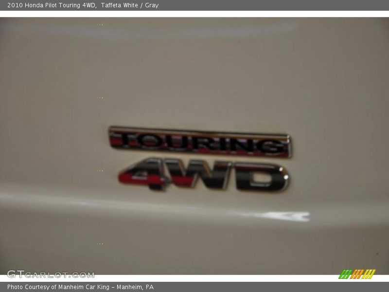 Taffeta White / Gray 2010 Honda Pilot Touring 4WD