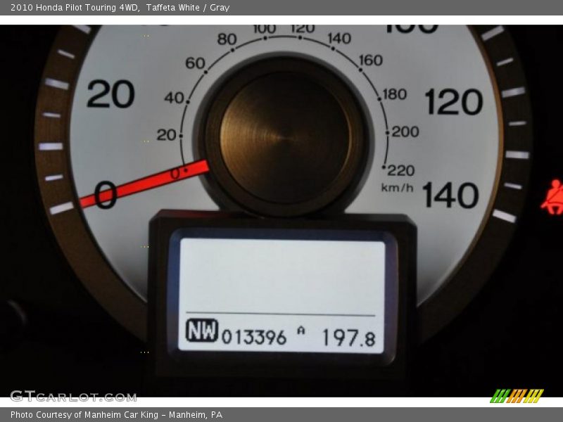 Taffeta White / Gray 2010 Honda Pilot Touring 4WD