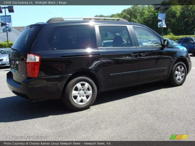 Midnight Black / Beige 2006 Kia Sedona LX