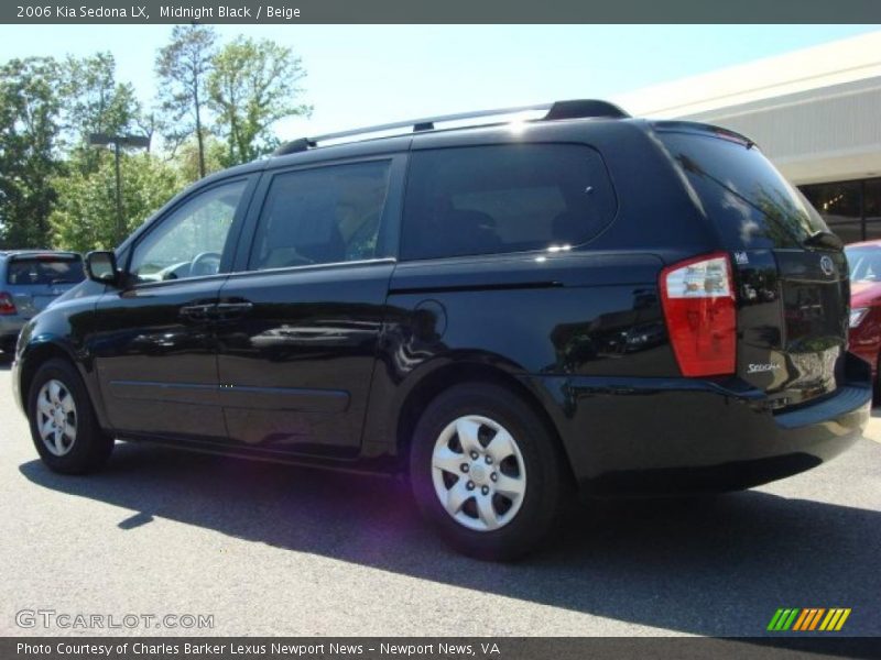 Midnight Black / Beige 2006 Kia Sedona LX
