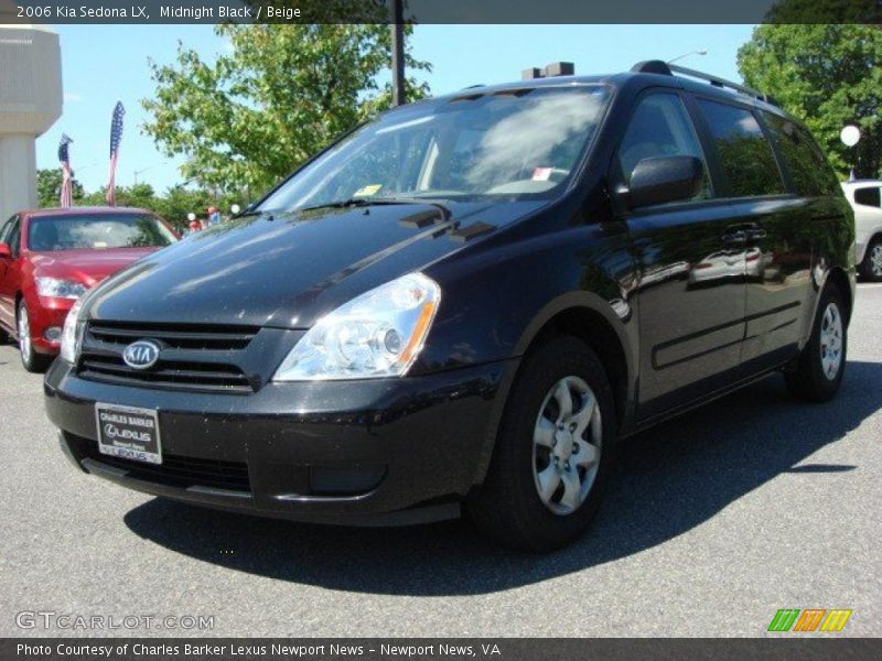 Midnight Black / Beige 2006 Kia Sedona LX