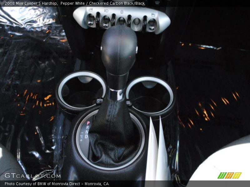 Pepper White / Checkered Carbon Black/Black 2008 Mini Cooper S Hardtop