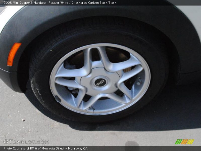 Pepper White / Checkered Carbon Black/Black 2008 Mini Cooper S Hardtop