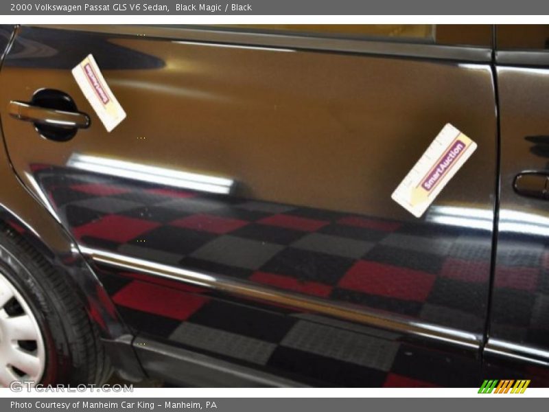 Black Magic / Black 2000 Volkswagen Passat GLS V6 Sedan