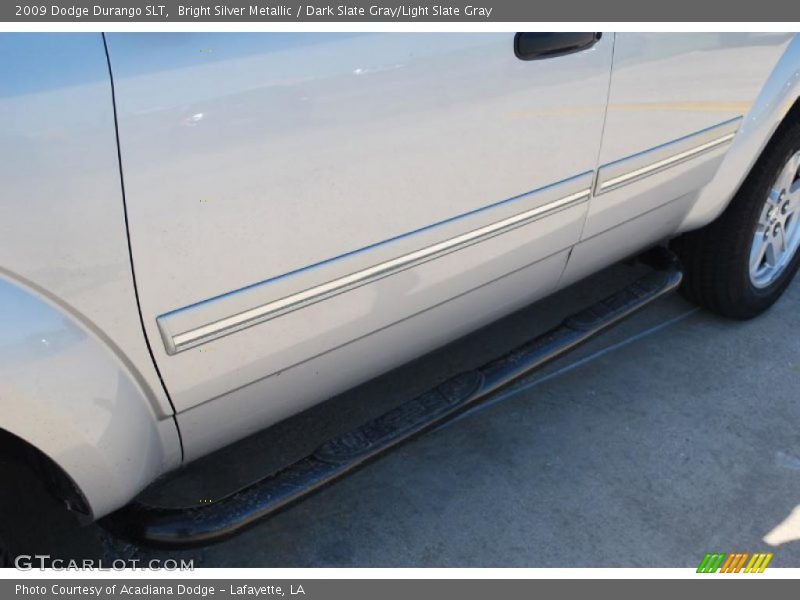 Bright Silver Metallic / Dark Slate Gray/Light Slate Gray 2009 Dodge Durango SLT