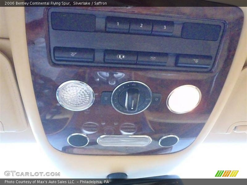 Controls of 2006 Continental Flying Spur 