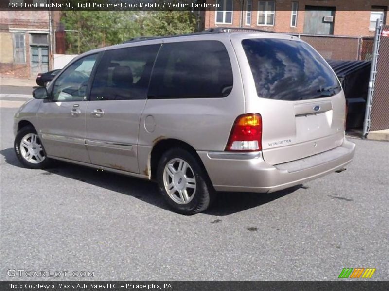 Light Parchment Gold Metallic / Medium Parchment 2003 Ford Windstar SE