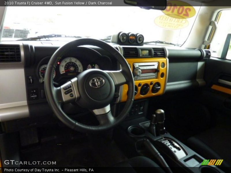 Sun Fusion Yellow / Dark Charcoal 2010 Toyota FJ Cruiser 4WD