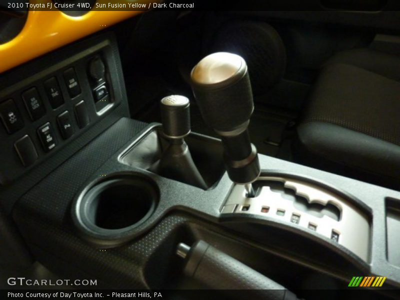 Sun Fusion Yellow / Dark Charcoal 2010 Toyota FJ Cruiser 4WD