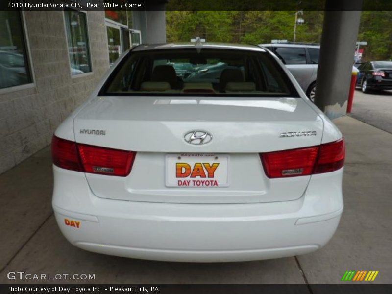 Pearl White / Camel 2010 Hyundai Sonata GLS