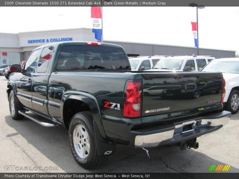 Dark Green Metallic / Medium Gray 2005 Chevrolet Silverado 1500 Z71 Extended Cab 4x4