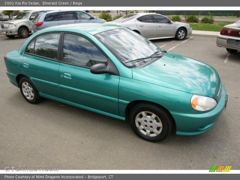Emerald Green / Beige 2001 Kia Rio Sedan
