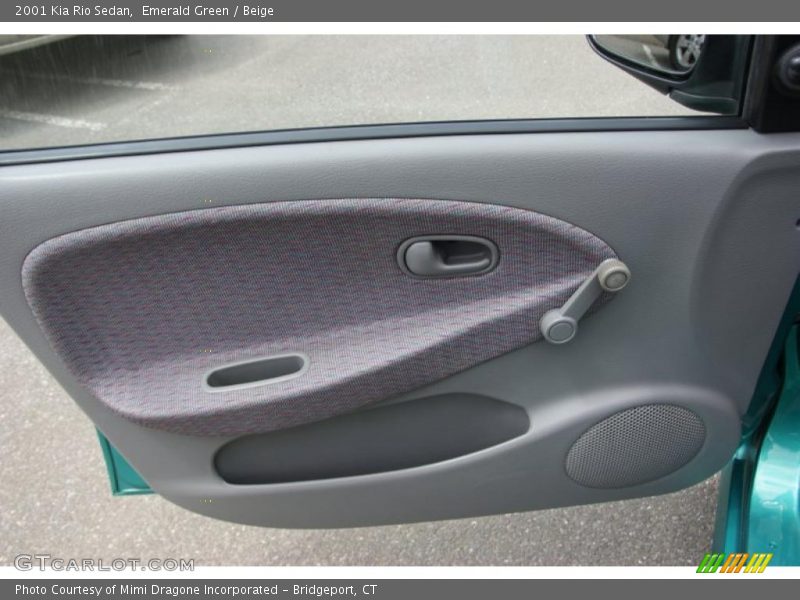 Emerald Green / Beige 2001 Kia Rio Sedan